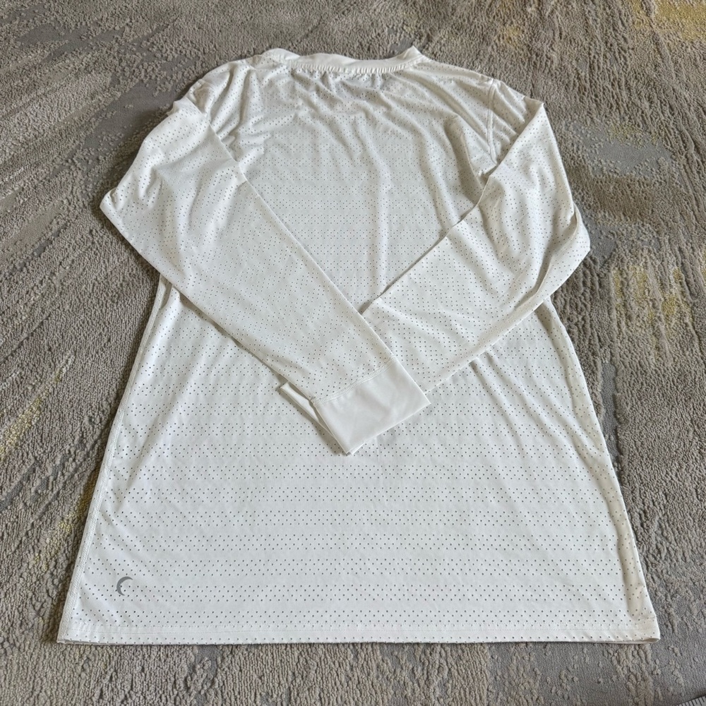 Zyia Active Chill White Perforated Long Sleeve Round Neck Athletic top XXL - Picture 5 of 6